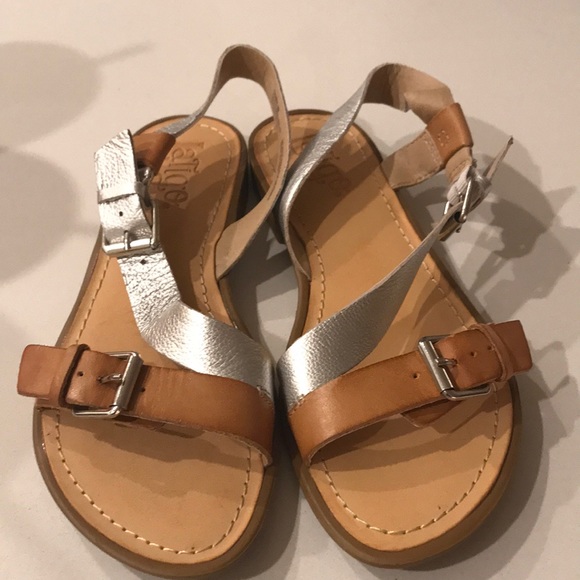 steve madden kimmie white sandals